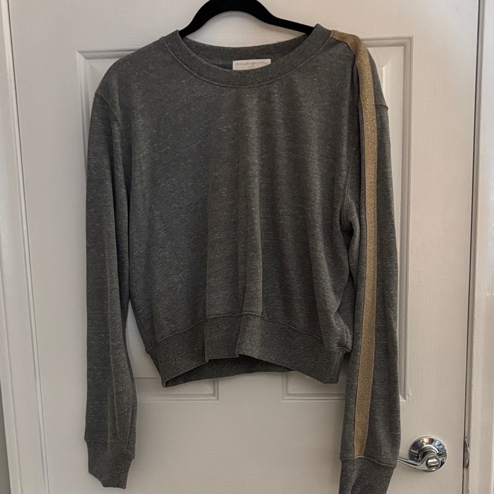 Spiritual Gangster Gray Ribbed Crewneck with Gold Script Tag